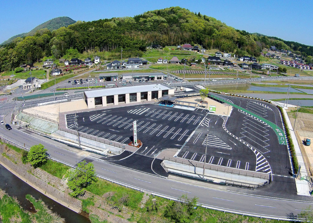 道の駅　世羅　外観(空撮）　3